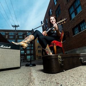 Meet your Posher, Dayna